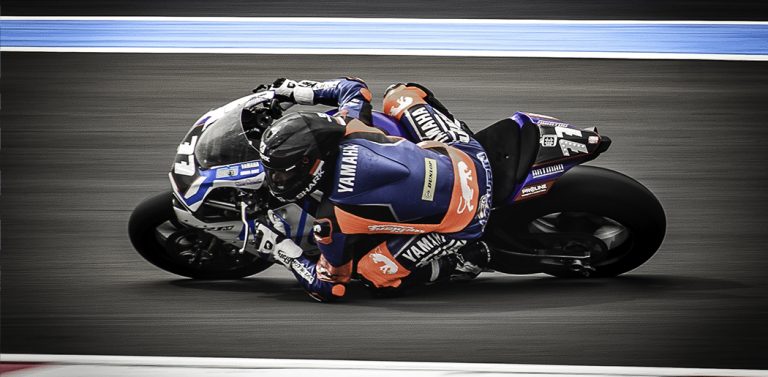 moto 5 recadree copie